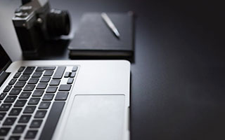 aoa体育直播-上海上港击败大连人队，继续领跑中超积分榜。，上港与大连一方比赛结果