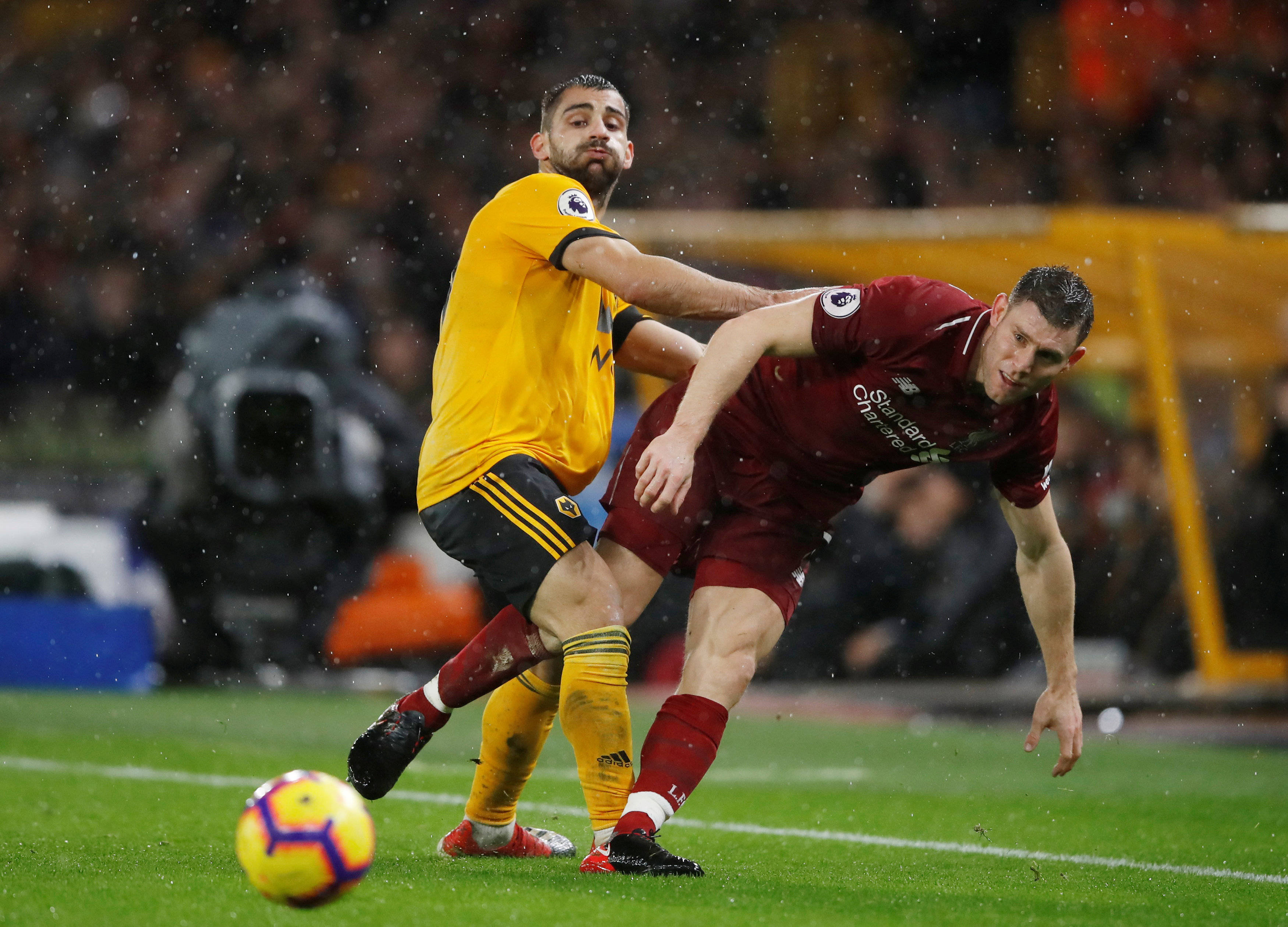 利兹联精彩进球惊艳球迷，成为焦点赛事一景的简单介绍