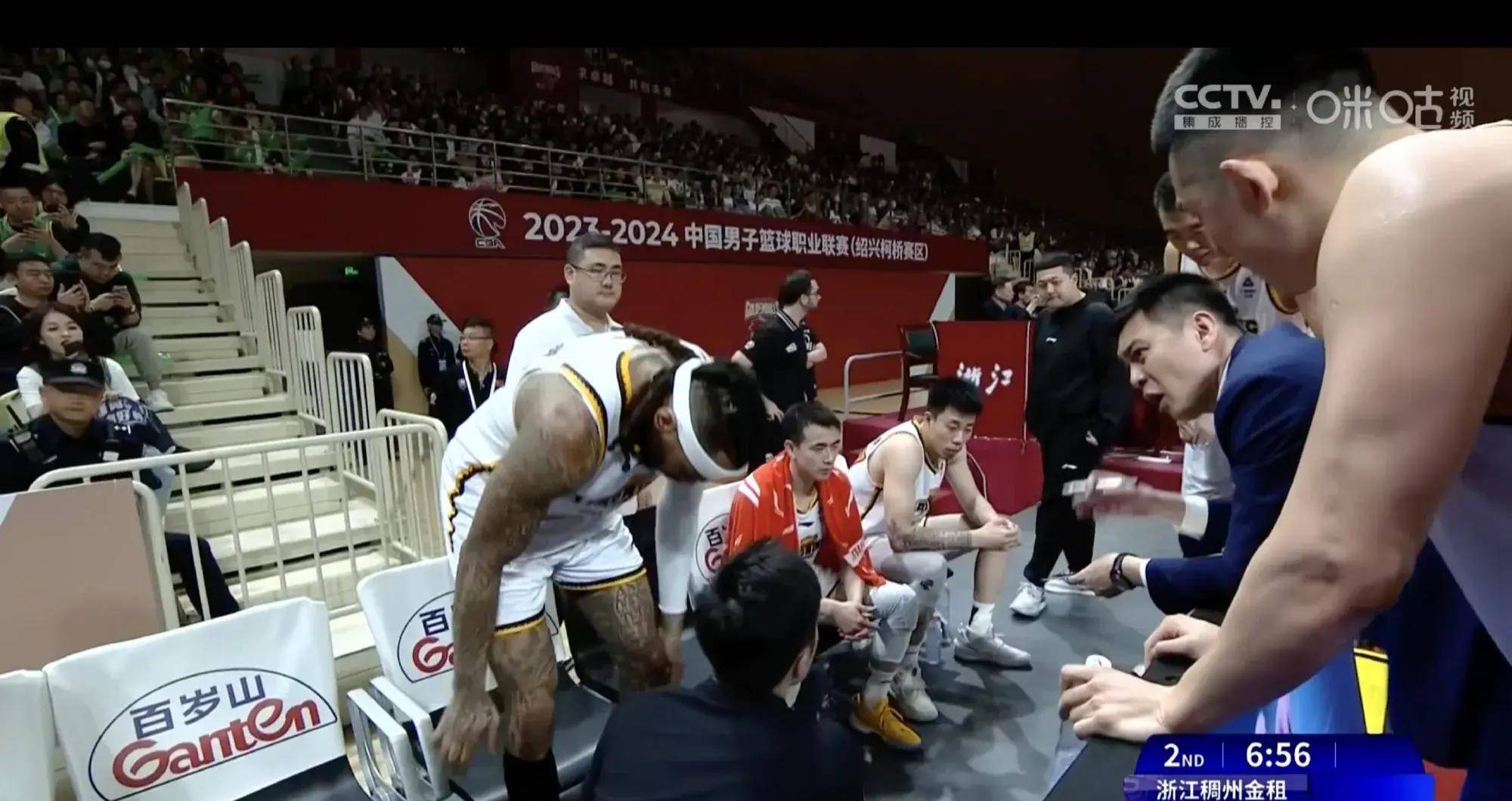 包含浙江男篮力压对手，奠定胜局的词条