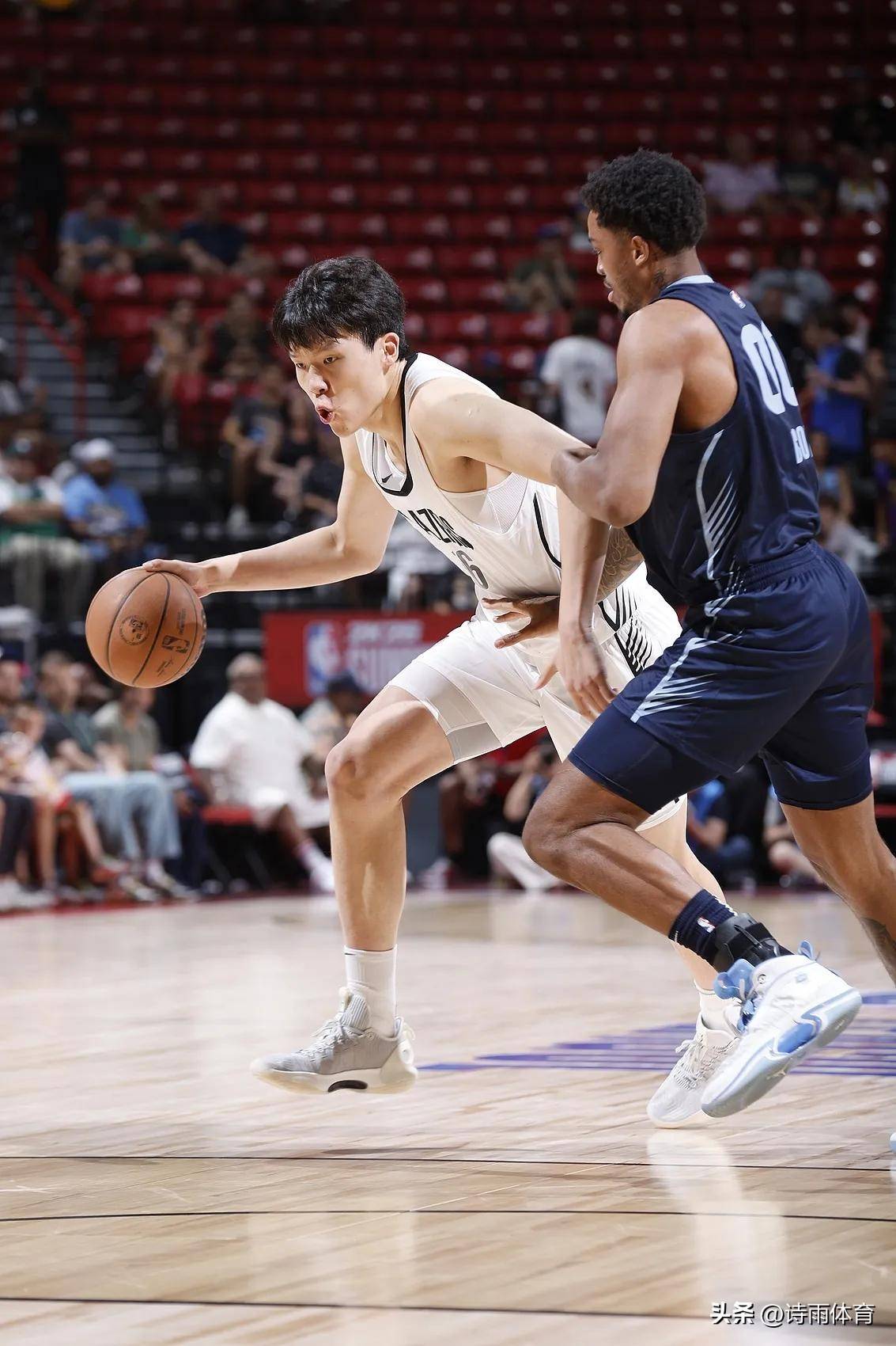 aoa体育-包含灰熊客场惜败，近期状态下滑的词条