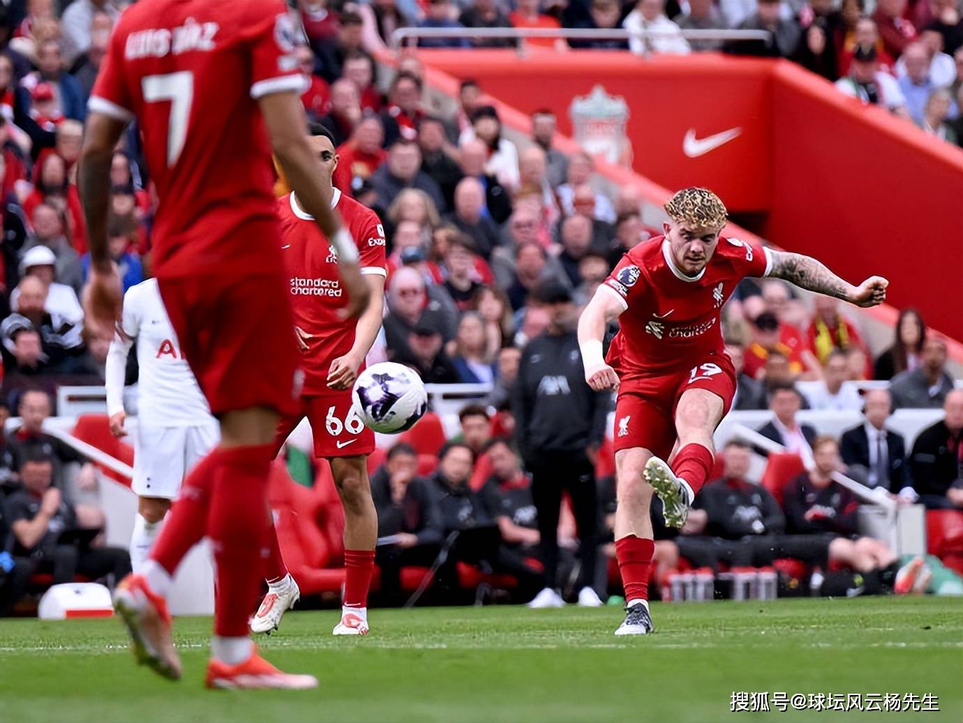 关于热刺遭遇连败，主帅下课传闻四起的信息