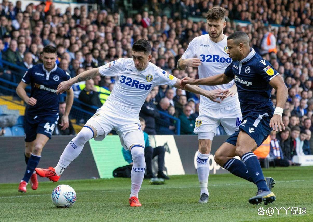 包含格鲁斯实验阵容，球队寻找突破！的词条