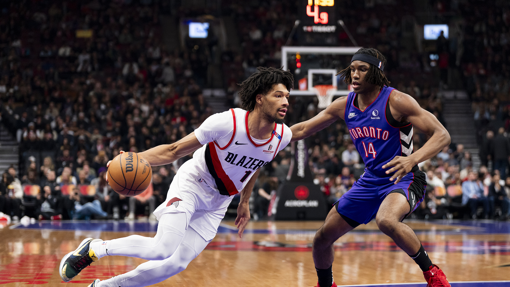 aoa体育活动-开拓者队后卫组合火力全开，带领球队连胜的简单介绍