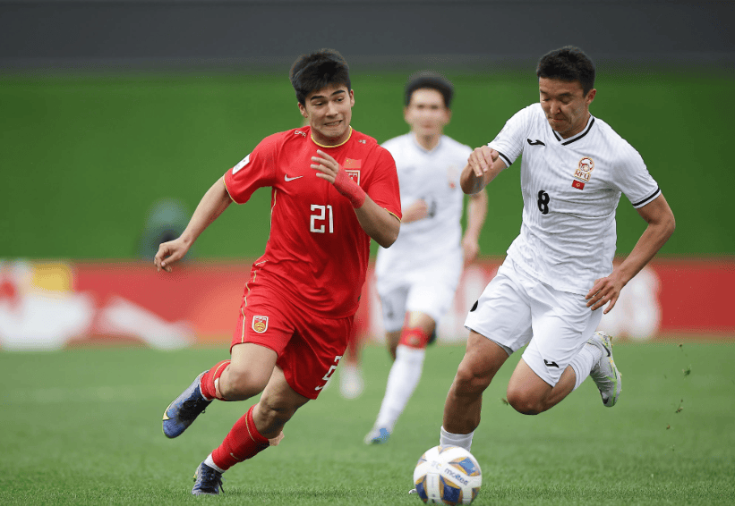 aoa体育直播-半决赛悬念不断，胜利关键在于心态和执行力的简单介绍