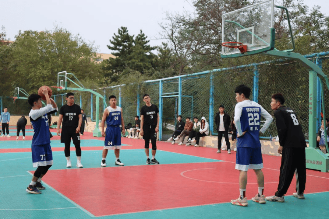 身体和意志的抗衡,篮球比赛带来的精彩的简单介绍 身体和意志的抗衡,篮球比赛带来的精彩的简单介绍