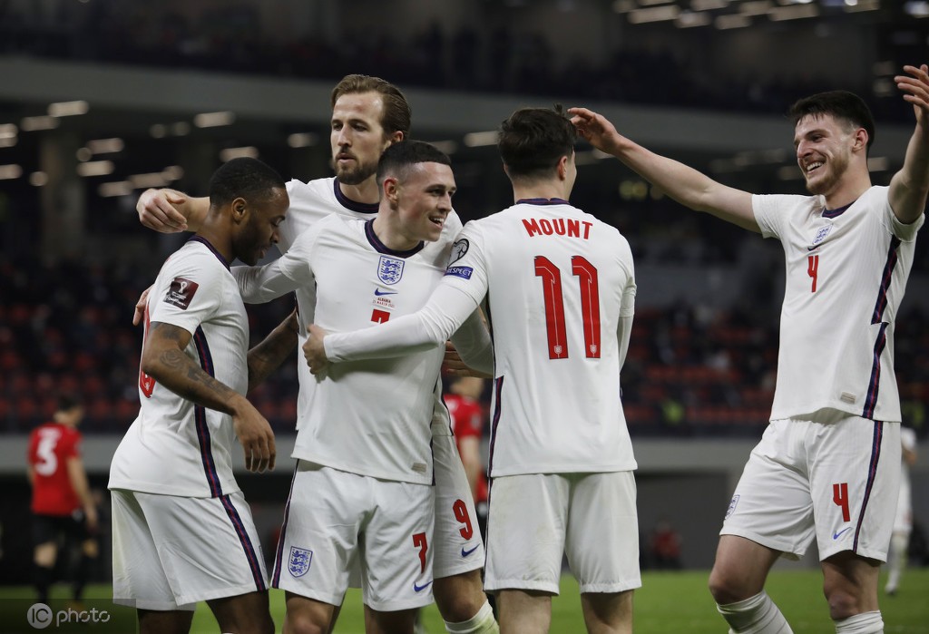 英格兰球队惊险胜利黎巴嫩，顺利晋级八强的简单介绍