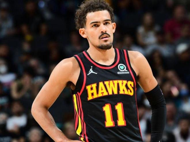 篮网队在加时赛中逆转战胜老鹰队