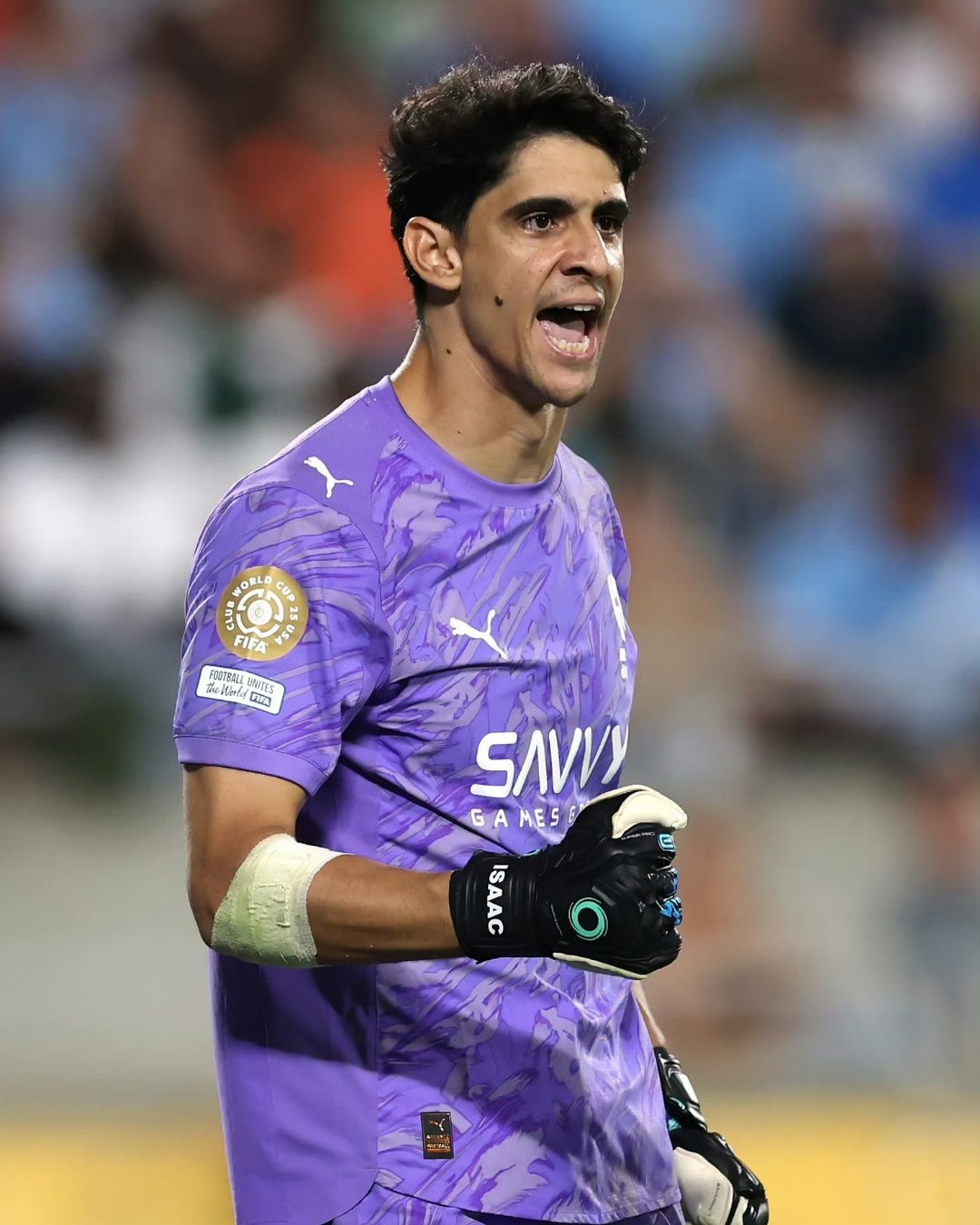 曼城再度摆脱困境，赢下重要一战晋级阿布扎比足球争霸赛