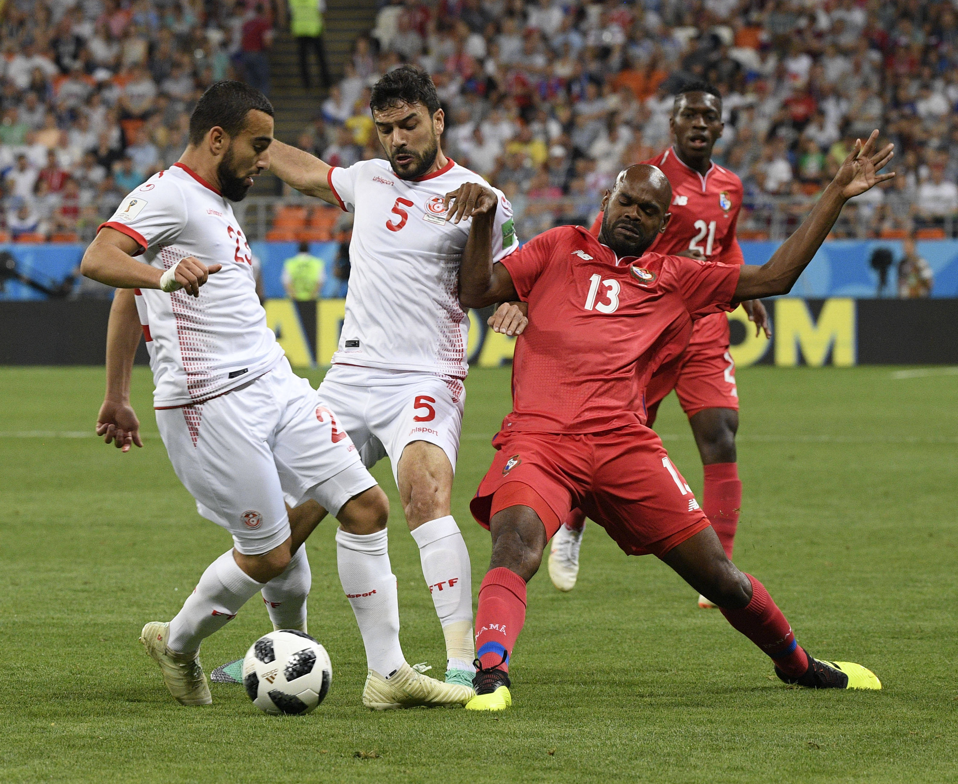 足球联赛最新比赛情况及时报道，让您掌握第一手消息的简单介绍