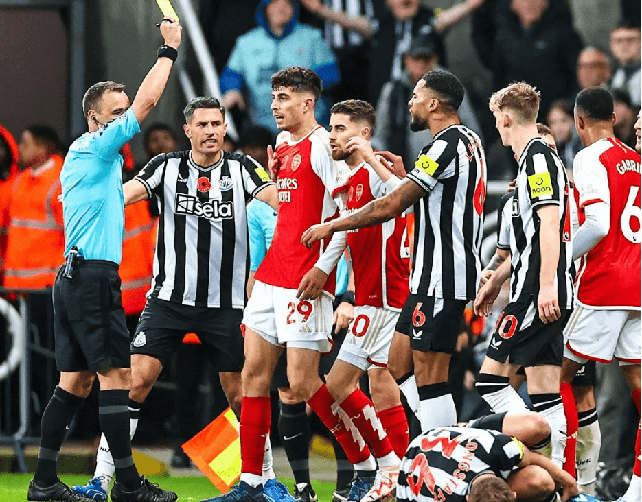 手掌心的疯狂掀起，赛场的火药味渐浓的简单介绍