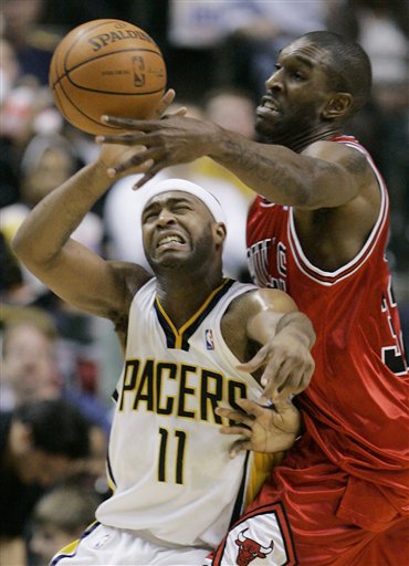 步行者惜败公牛，遭遇败绩