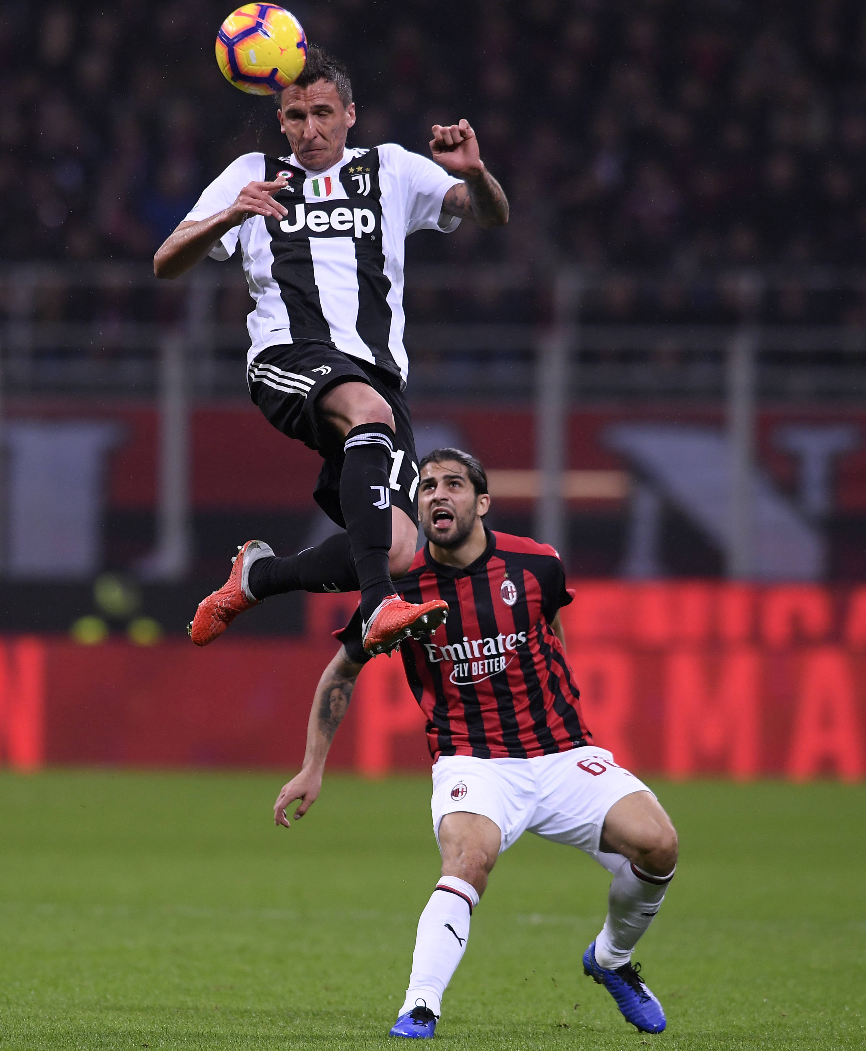 尤文图斯主场失利,球迷集体沉默 尤文图斯主场失利,球迷集体沉默