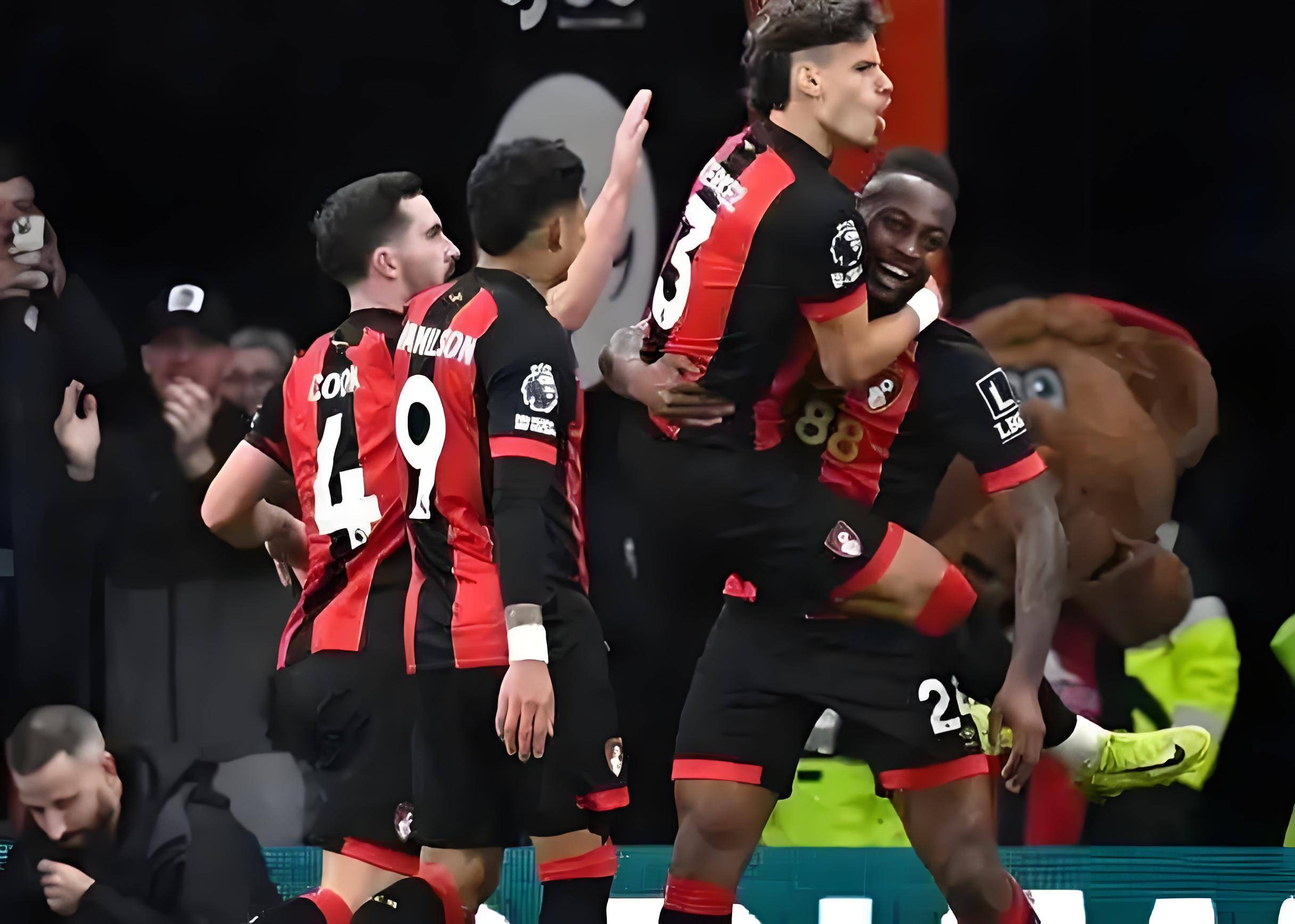 aoa体育教练-利物浦主场大胜不莱梅，完胜对手